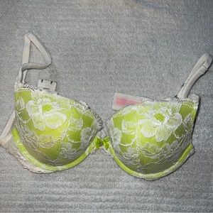 NWOT Body By Victoria- Electric Green with White Lace Overlay 34D - Spring 2013